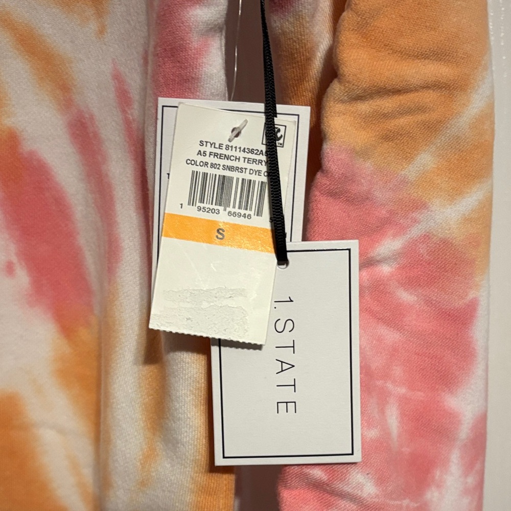 1 State long sleeve ruched sweatshirt in sunburst tie dye size small NWT - Picture 7 of 11